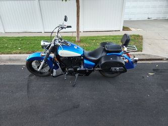 2024 Honda shadow 750 cc