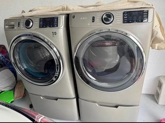 Washer and the dryer set -Delivery available