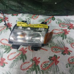 2018-20 Jeep Wrangler Left Signal Light 