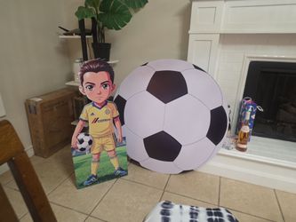 $5 Soccer party decorations