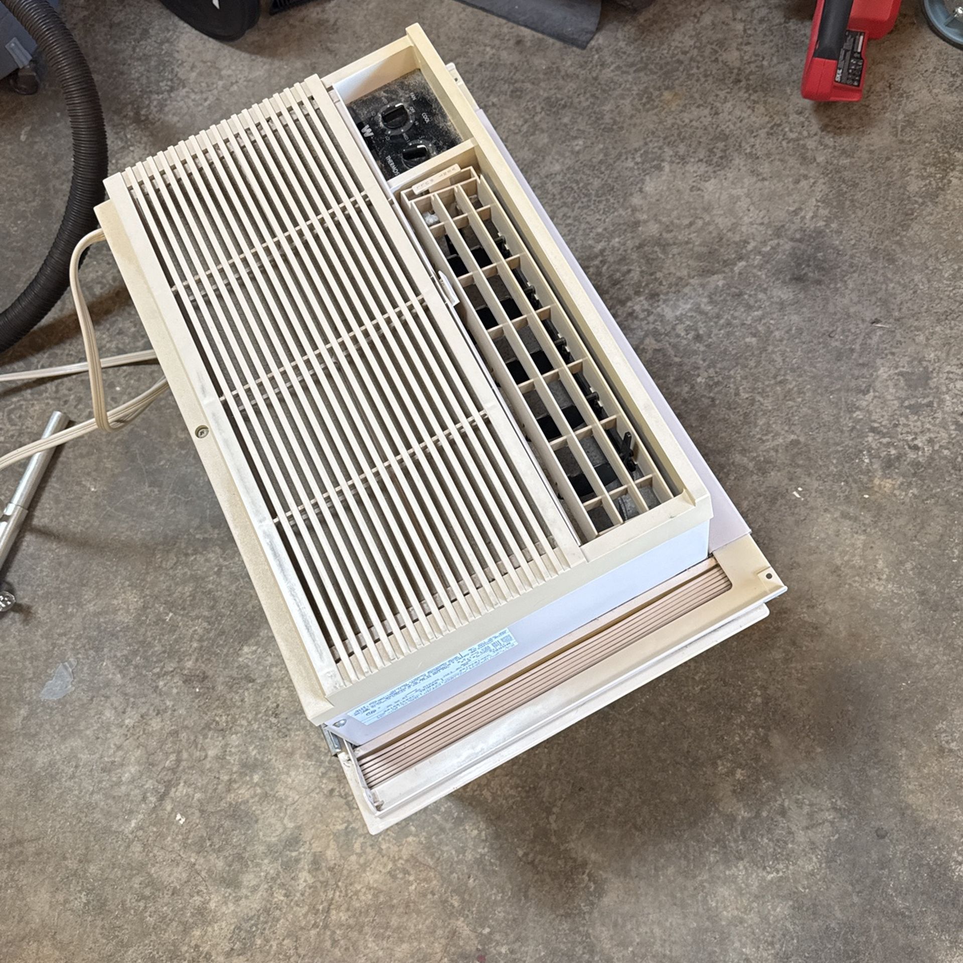 Westinghouse A/C and Heat Unit