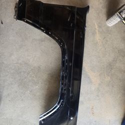 97 To 01 Jeep Cherokee Passenger Side Fender 