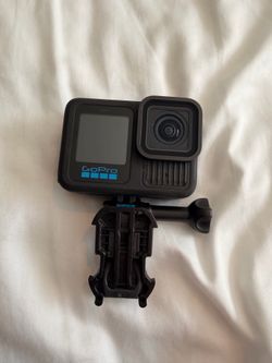 GoPro HERO13 Black Bundle – Ultra Wide Lens, 256GB SD Card + Case