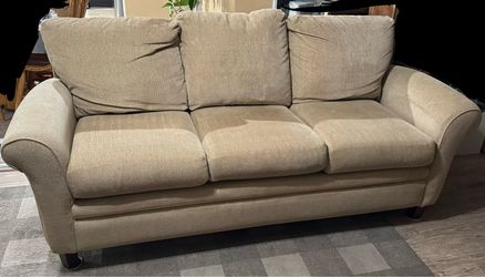 Lazy boy sofa/couch