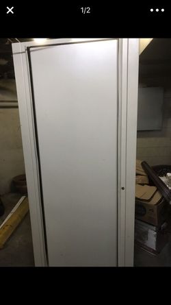 File Cabinet Rotary (spins) Medical/dental charts 2 sides 25x37x82 I'm selling for $1,000