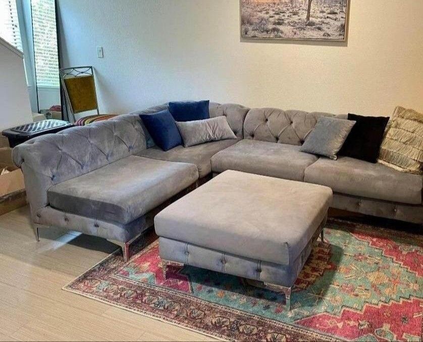 Modern designGently Used Sectional Couch for Sale 
