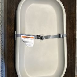Kids Changing Table Wipeable And In Mint Condition