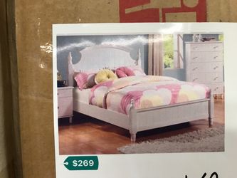 TWIN Bed, Mattress not included