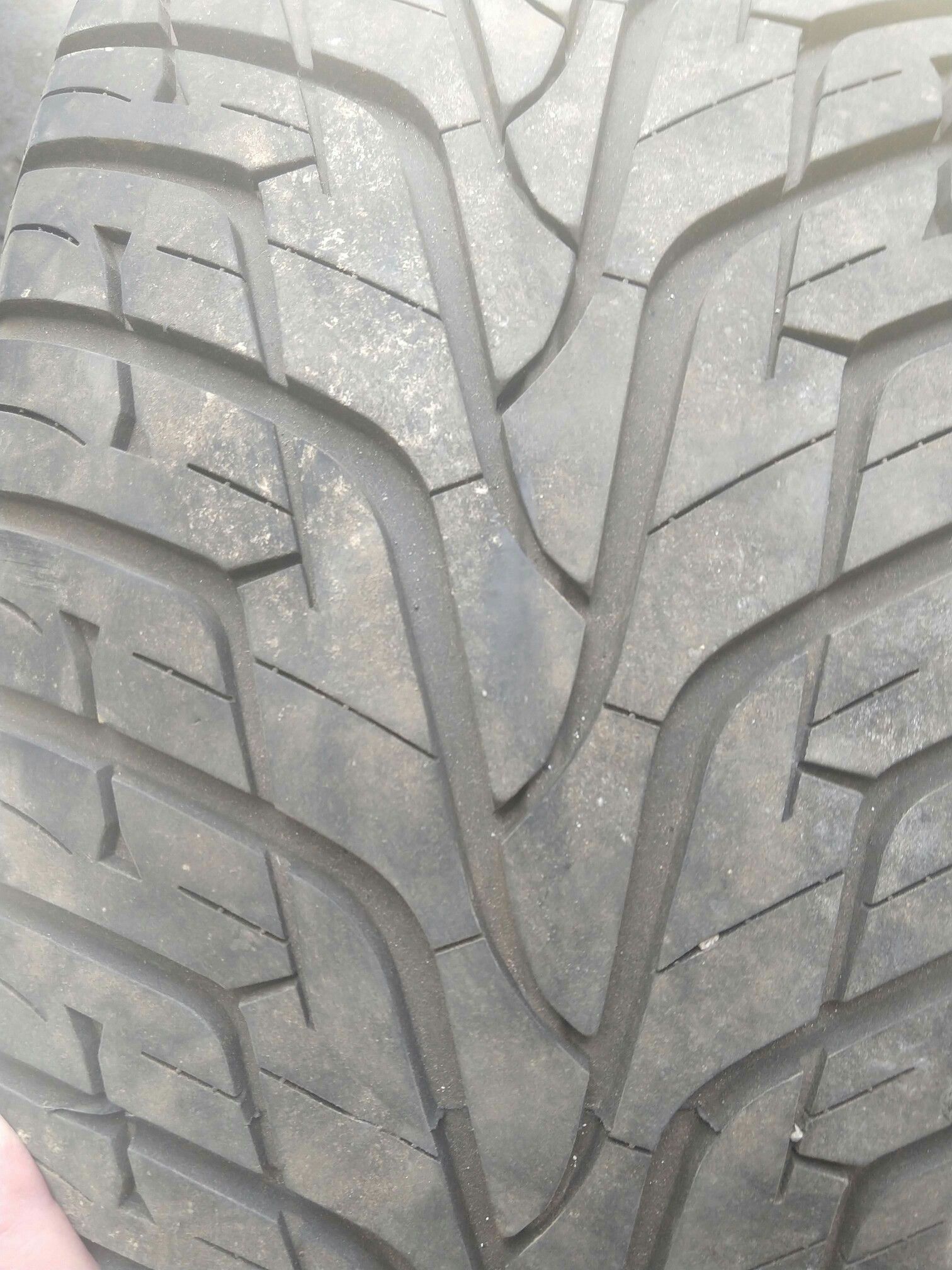 Boss 304 20 inch rims w/tires