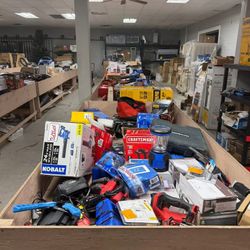 🎉 BIG BIN SALE — TOMORROW! 🎉 🗓️ Wednesday, November 12 ⏰ 9:00 AM — 3:00 PM 💥 Each item in the bins only $15! 💥  📍 1322 S 4th Ave, Yuma AZ  🔥 Fi