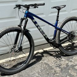 2023 Trek Roscoe 8 for Sale in Columbus, OH - OfferUp 2023 Trek Roscoe 8 for Sale in Columbus, OH - OfferUp