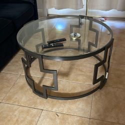 Free coffee table from living spaces no end tables just the coffee table