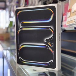 iPad Pro 13in M4 Chip WiFi 256gn (Latest Model) 