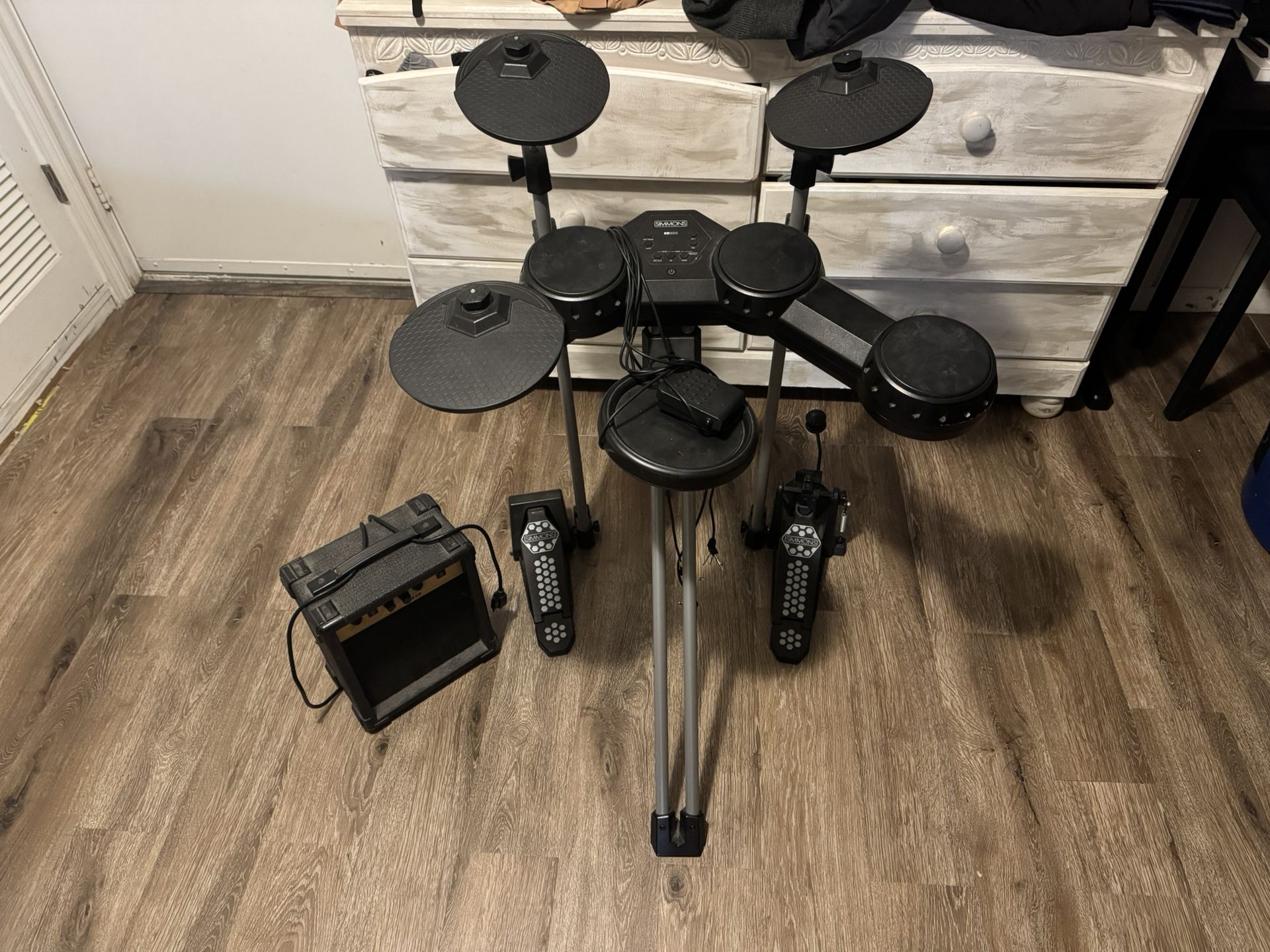 Simmons SD-100 Electric Drum Set