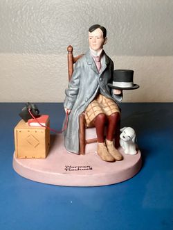 The 12 Norman Rockwell Porcelain Figurine Collection (1980) - The Danbury Mint - "Self Portrait"