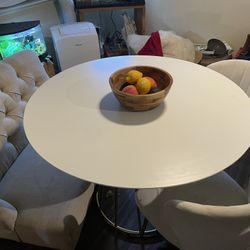 Dining Room Table Set- 4 Pieces 