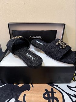 Women’s sandal