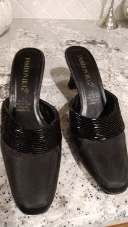 Fashion bug sz 8 mule...new