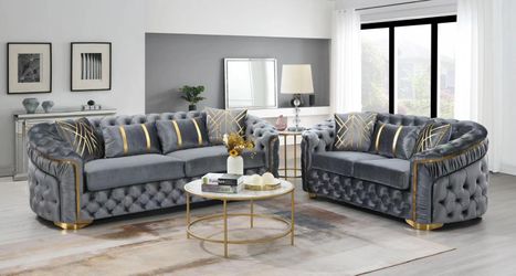 2 PC SOFA AND LOVESEAT NEW IN BOX