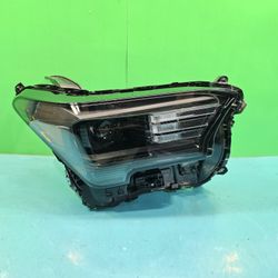 Headlight Tacoma 2024 2025 OEM
