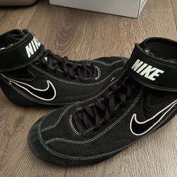Women’s Wrestling Shoes