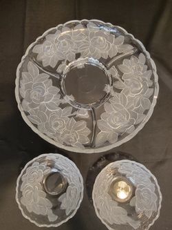 Rose Pearls Chip And Dip 14-in Server Two Candy Dishes