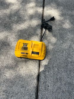 DeWalt DCB118 20V Max Fast Charger $55 Firm No Less