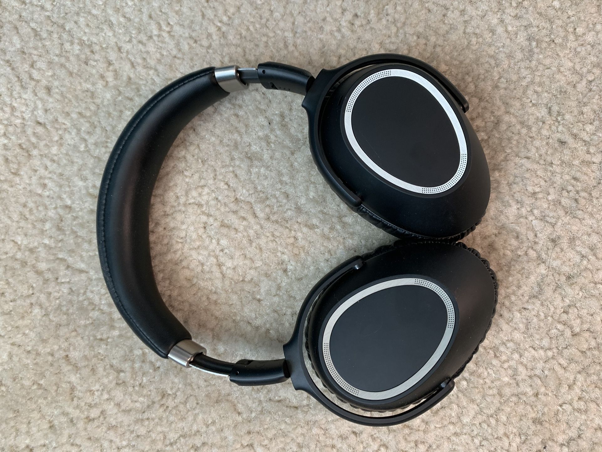 Sennheiser PXC 550 Noise Cancelling Headphones