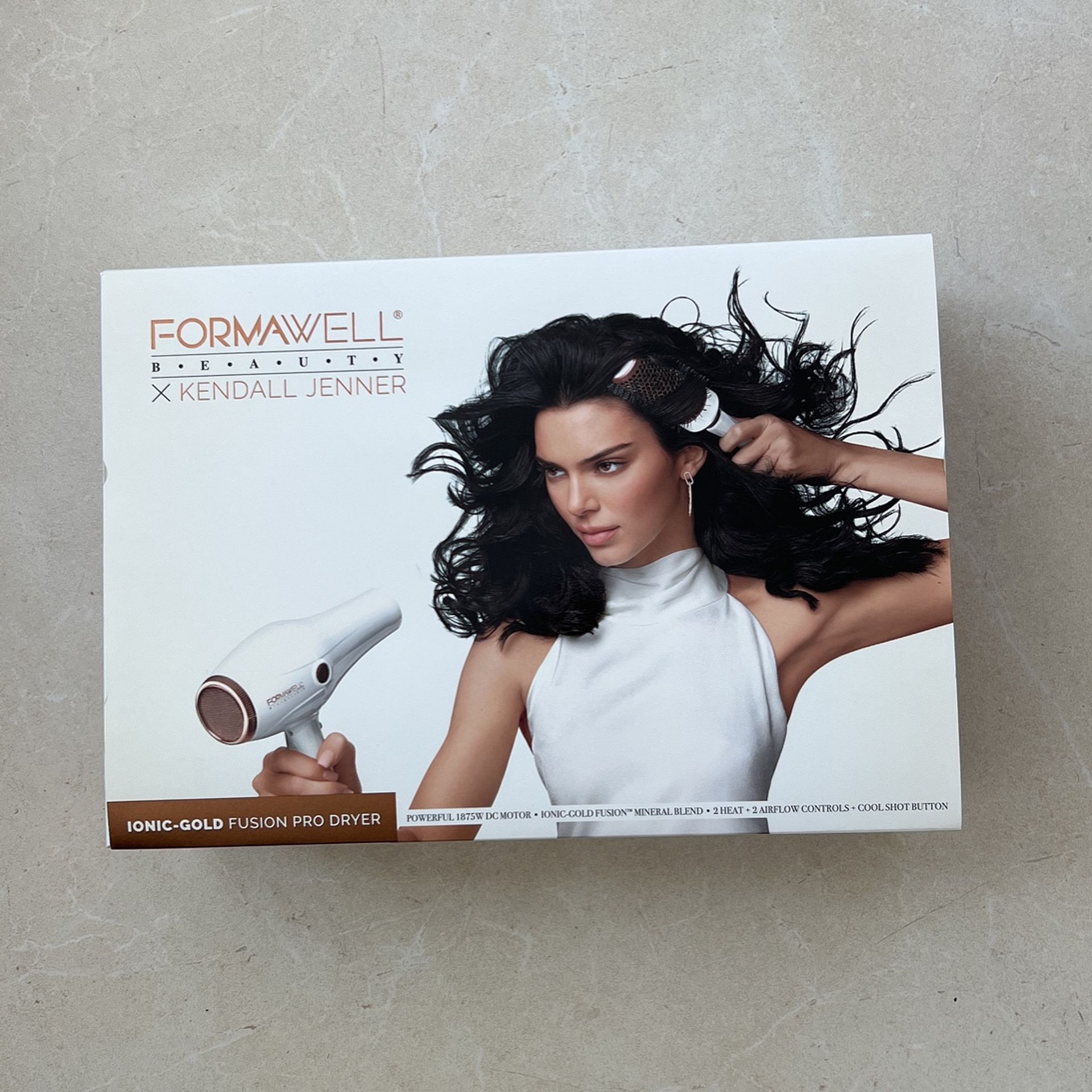 Formawell shop hair straightener