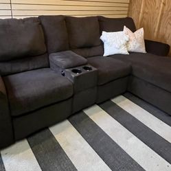 Sectional Recliner (can Deliver)