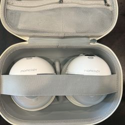 Momcozy M5 Wearable Breast Pump