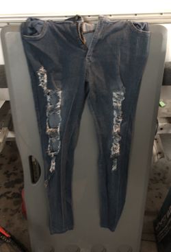 Juniors jeans