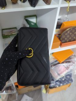 Wallet with logo
