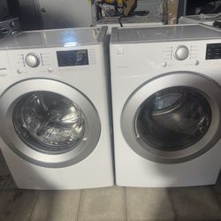 Kenmore Washer And Electric Dryer 