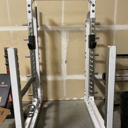 Hammer Strength Squat Rack