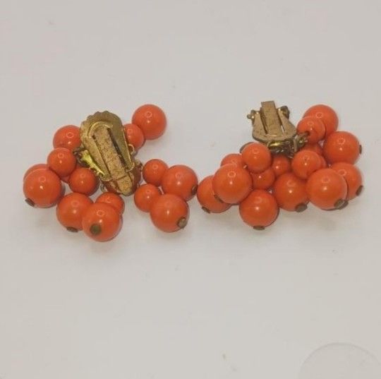 Vintage Orange Cluster Beads Clip on Earrings