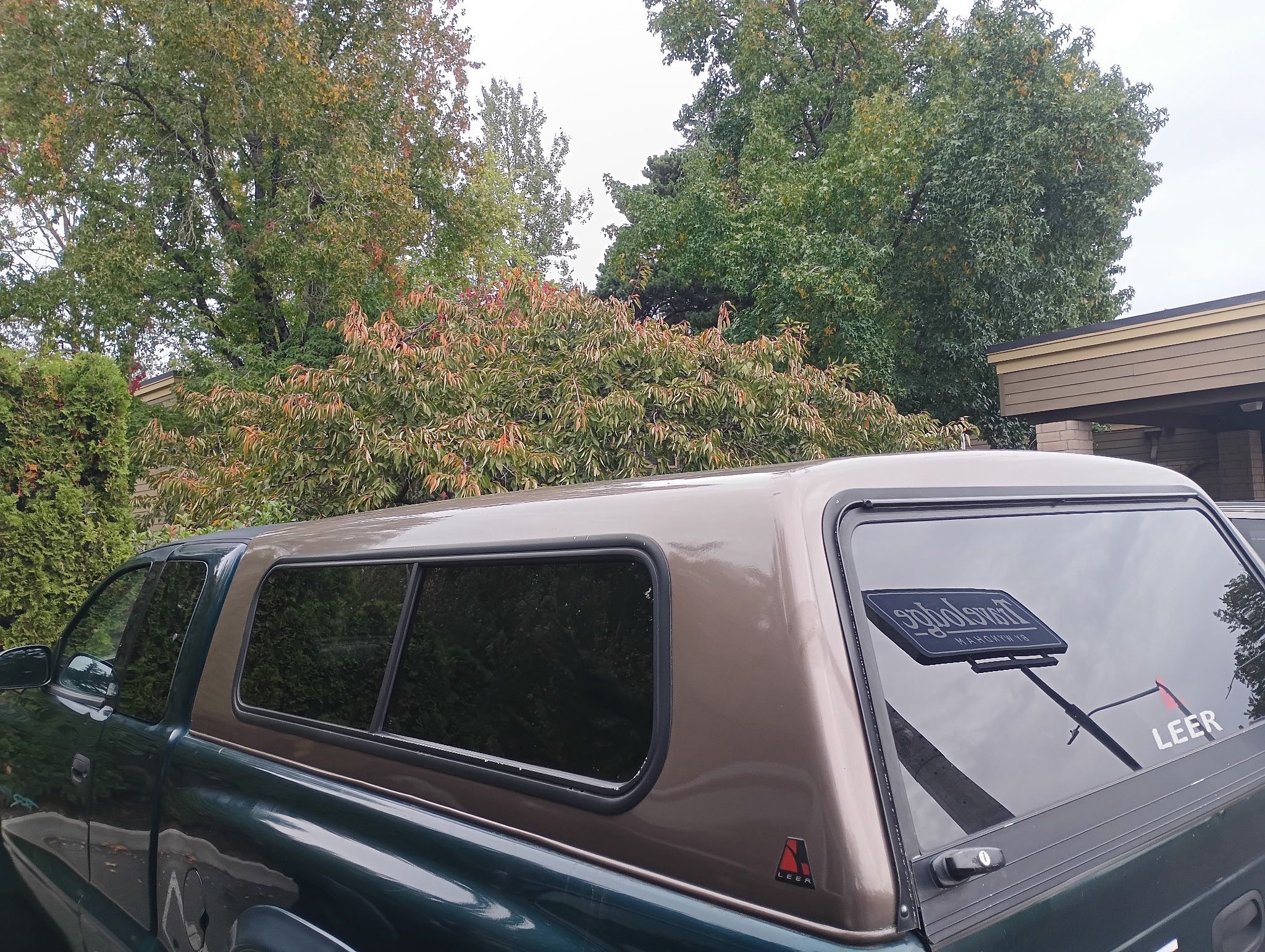 LEER CANOPY 77”x63”