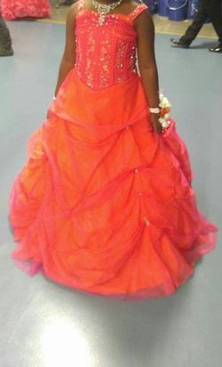 Tiffany Pageant Dress Size 12 (Girls)
