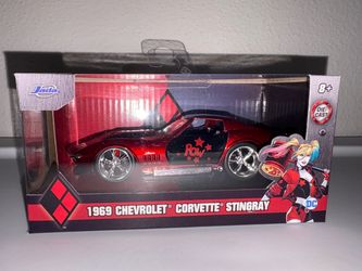 Harley Quinn 1969 Corvette Stingray 1:32 Scale