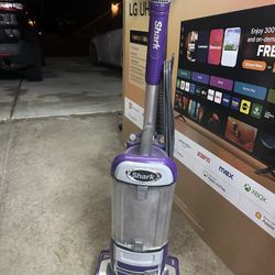 Shark Vacuum 