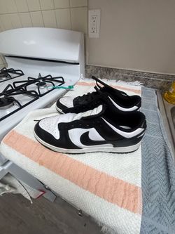 Panda dunks