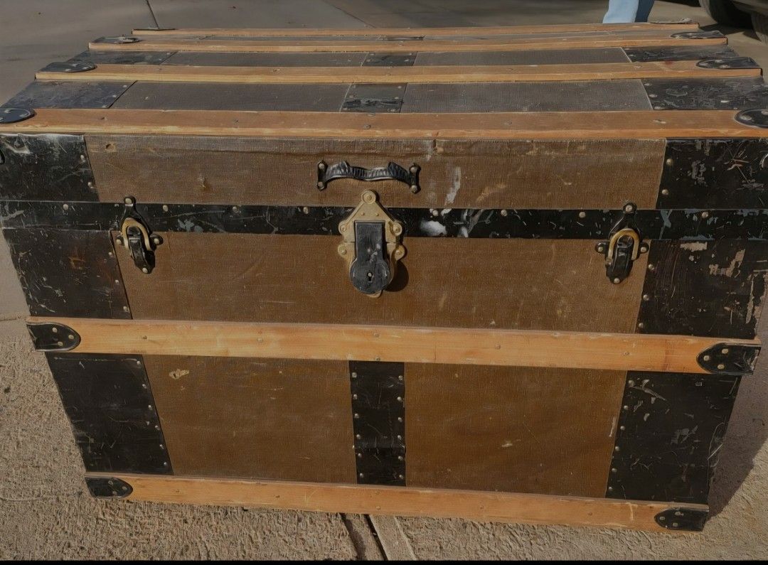 Large Vintage Steamer Trunk