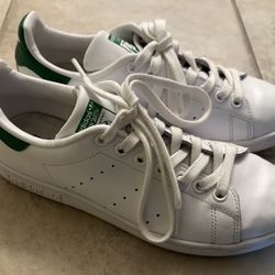 Adidas Originals Stan Smith Green on White Tennis Sneakers Size 7.5