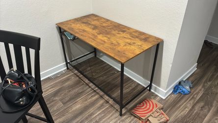 Best Offer - Desk