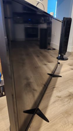 50” Toshiba with Dolby audio 4K Smart TV – $200 with remote