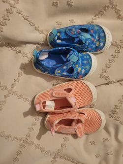 Water shoes for toddlers s