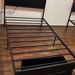 1 Twin Size Led Bed 