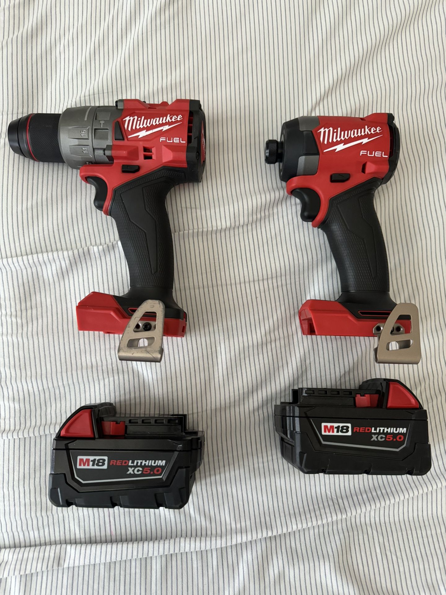 Milwaukee M18 FUEL 18-Volt Lithium-Ion Brushless Cordless Hammer Drill and Impact Driver Combo Kit(Negotiable)