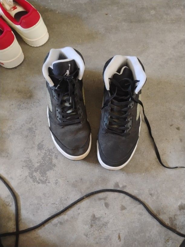 Jordan 5 Moonlights