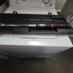 1/2" Snap-On Digital Torque Wrench.
